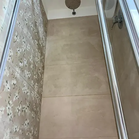 Guest house Casa Natasha 3*