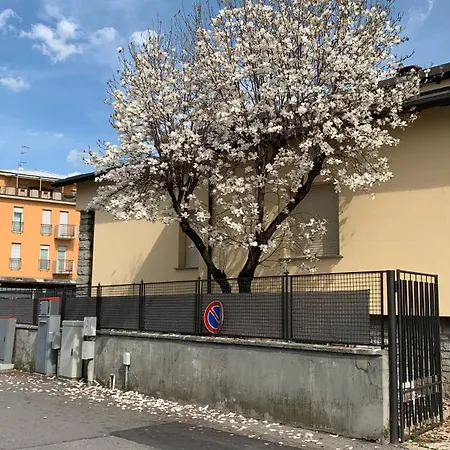 Vendégház Casa Natasha Como