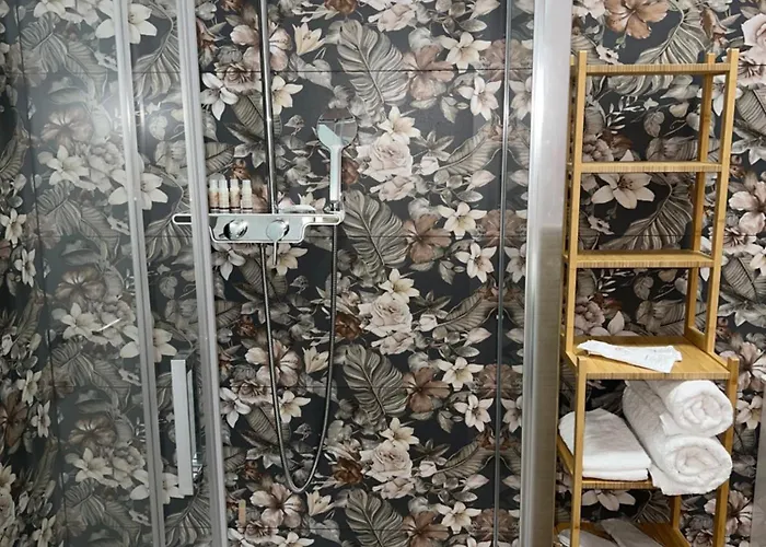 Casa Natasha Πανσιόν