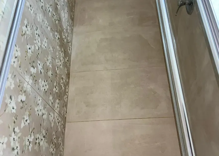 Πανσιόν Casa Natasha 3*